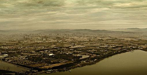 《使命召唤21：黑色行动6》Steam首发峰值25万